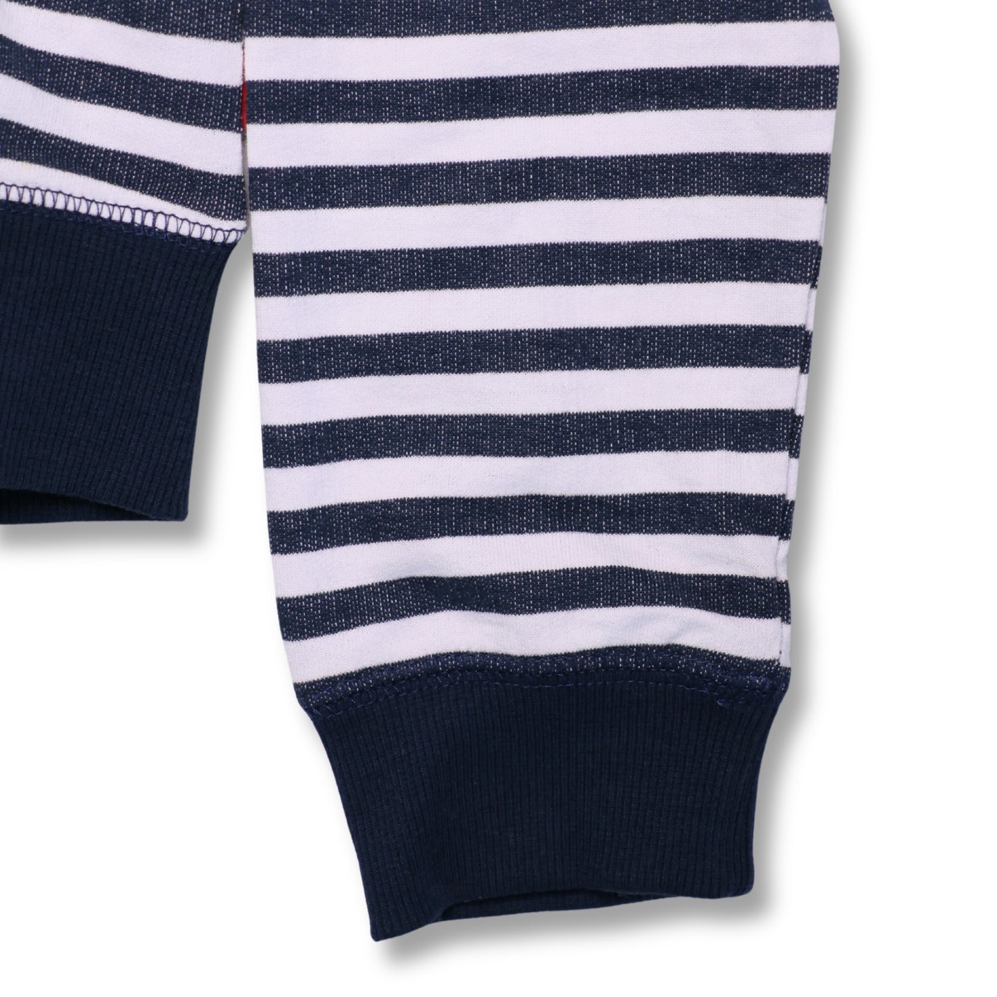 POLERA 3738200 C/CAP FRENCH TERRY NIÑO