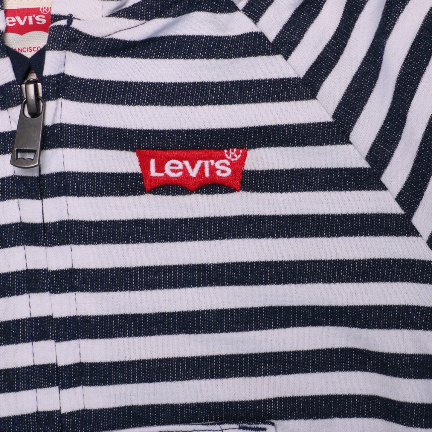 POLERA 3738200 C/CAP FRENCH TERRY NIÑO